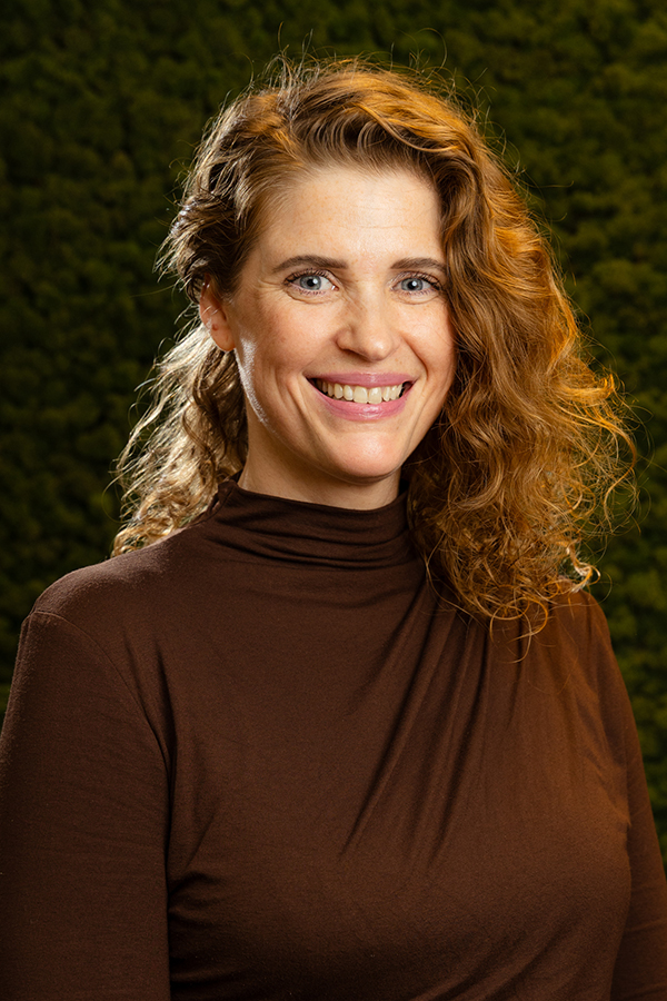 FotovanDana-LR-Portret-Nerissa Koster-van Zijll-Praktijkmanager